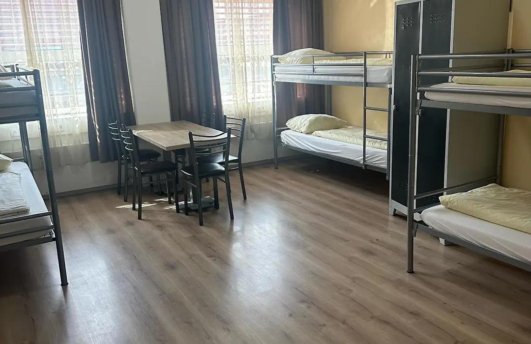 Low Budget Hostel-1